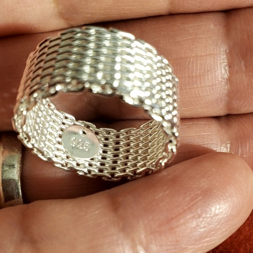 2X$60 Beautiful amazing ring silver color - Picture 7 of 10